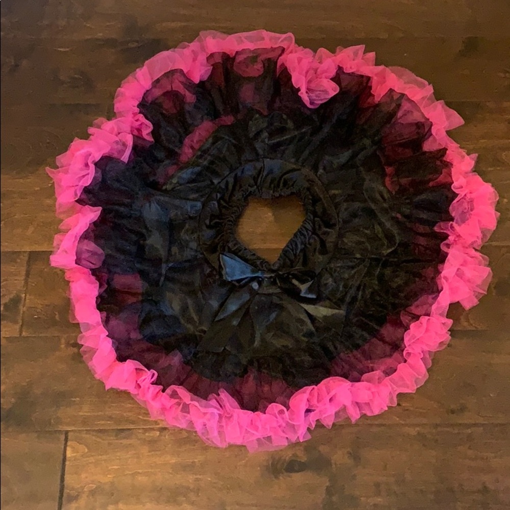 Black & pink tutu size 2